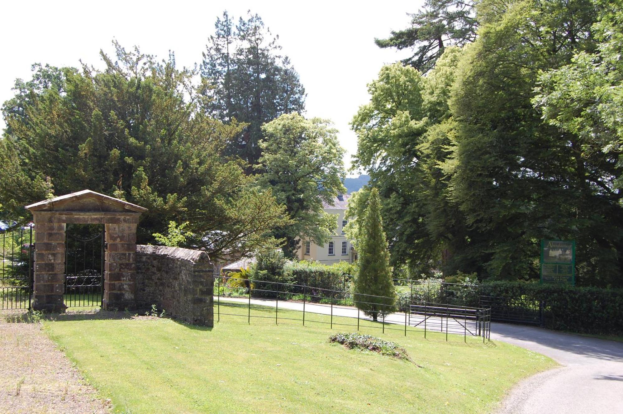 Dinefwr Cottage Carmarthen Zewnętrze zdjęcie